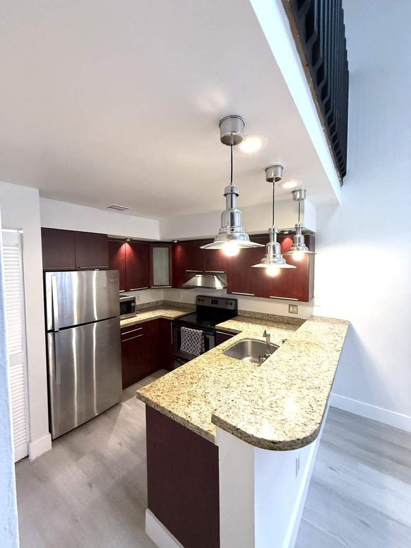 2 bedroom Townhouse at 1909 Players Place, Players Place, North Lauderdale — photo 3