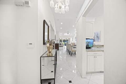 5916 Sunswept Lane #A, Boynton Beach FL - photo 7 of 56