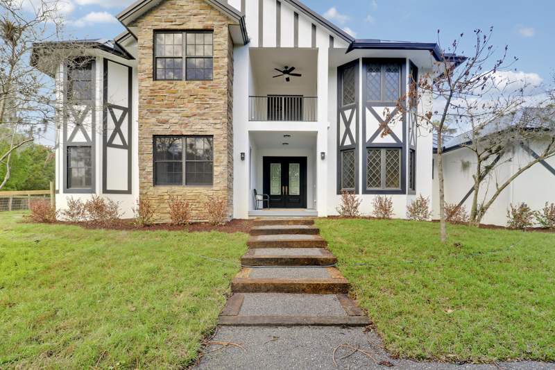 5 bedroom Single Family Residence at 6161 SW 42nd Street, Palm City Farms , Palm City — photo 3