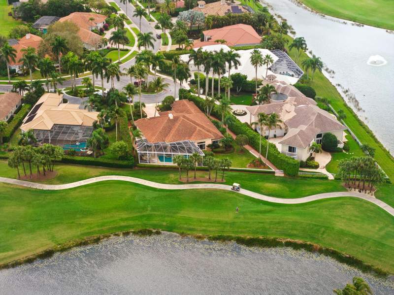 4 bedroom Single Family Residence at 10246 Heronwood Lane, Ibis Golf And Country Club - Herongate, West Palm Beach — photo 3