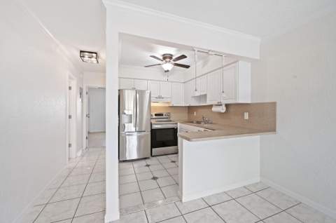 1780 SE 4th Street, Pompano Beach FL - photo 7 of 38