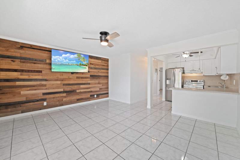 1 bedroom Condominium at 1780 SE 4th Street, Grand View Arms Condo, Pompano Beach — photo 3
