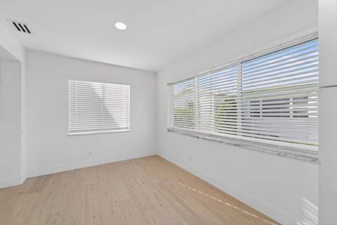 2095 SW 14 Avenue, Boynton Beach FL - photo 15 of 36