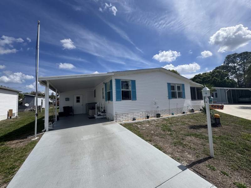 2 bedroom Manufactured Home at 5680 Boca Chica Court, Tropical Isles, Fort Pierce — photo 2