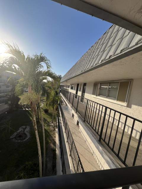 3330 Spanish Moss Terrace #406, Lauderhill FL - photo 7 of 21