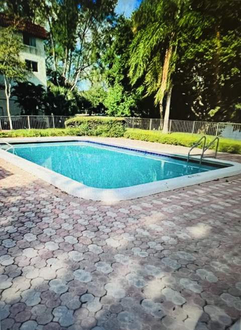 3330 Spanish Moss Terrace #406, Lauderhill FL - photo 13 of 21