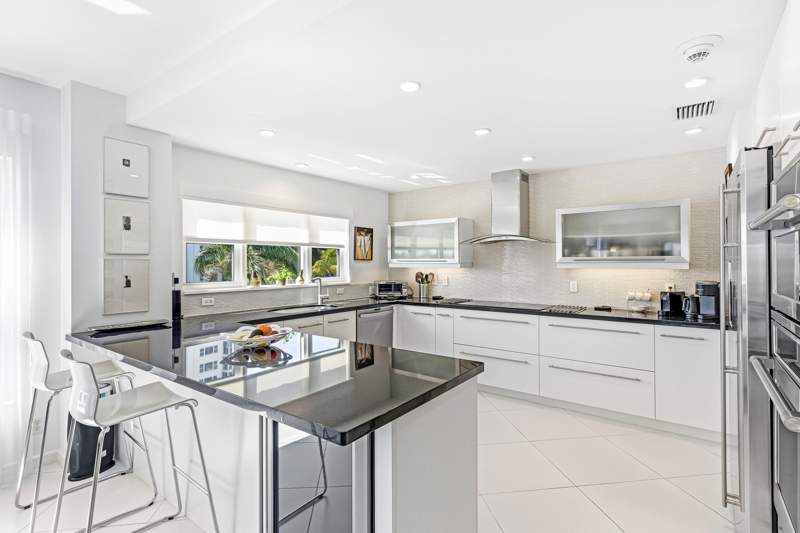 2 bedroom Condominium at 200 Macfarlane Drive #N-406, Seagate Towers, Delray Beach — photo 3
