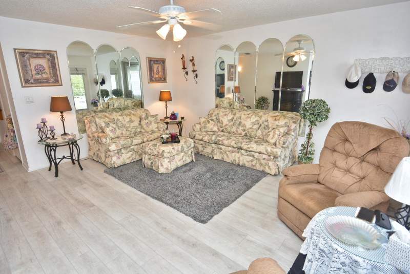 2 bedroom Condominium at 1225 NW 21st Street #309, Vista Del Lago Condo, Stuart — photo 2