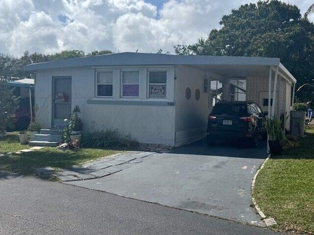 2 bedroom Manufactured Home at 128 Havenwood Drive, Havenwood Park, Pompano Beach — photo 3