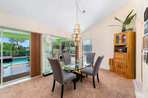 2370 Saratoga Bay Drive, West Palm Beach FL - photo 14 of 42