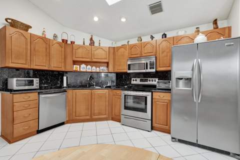 6115 Bay Isles Drive, Boynton Beach FL - photo 6 of 43