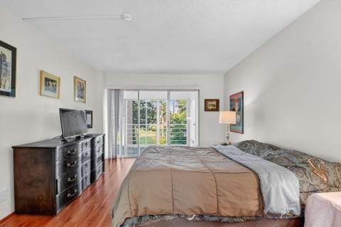 3810 Via Poinciana #206, Lake Worth FL - photo 22 of 46