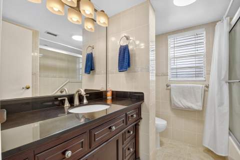 3810 Via Poinciana #206, Lake Worth FL - photo 24 of 46