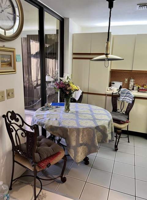 7472 La Paz Boulevard #103, Boca Raton FL - photo 8 of 21