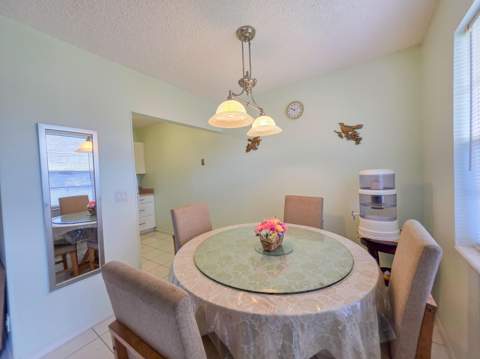 291 Norwich M, West Palm Beach FL - photo 6 of 22
