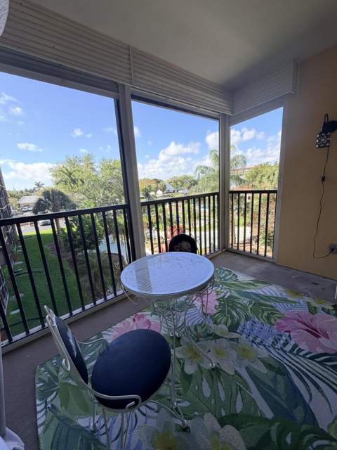 2601 NE 14th Street #340, Pompano Beach FL - photo 7 of 33