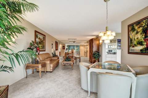 806 Cypress Boulevard #104, Pompano Beach FL - photo 13 of 111
