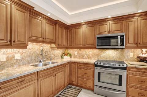 806 Cypress Boulevard #104, Pompano Beach FL - photo 22 of 111