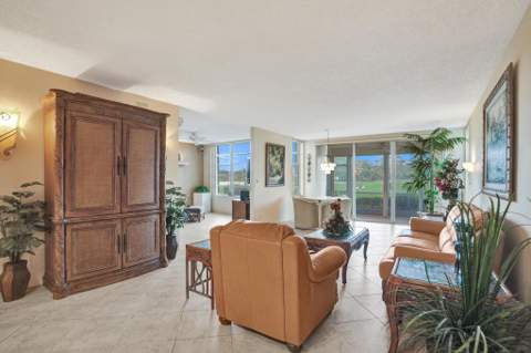 806 Cypress Boulevard #104, Pompano Beach FL - photo 14 of 111