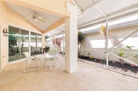 9213 Heathridge Drive, West Palm Beach FL - photo 23 of 57