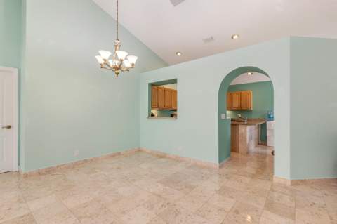 9213 Heathridge Drive, West Palm Beach FL - photo 9 of 57