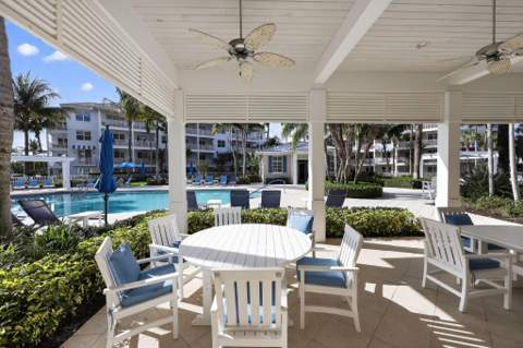915 Bay Colony Drive, Juno Beach FL - photo 24 of 38