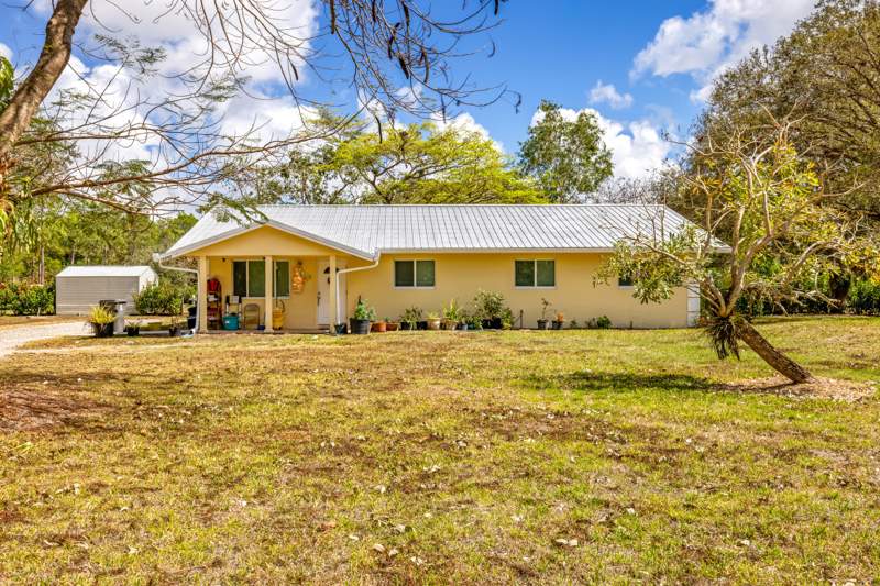 4 bedroom Single Family Residence at 15848 N 129th Pl, Acreage & Unrec, Jupiter Farms — photo 5