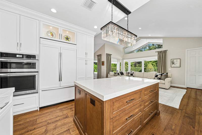 5 bedroom Single Family Residence at 4361 Gleneagles Drive, Pine Tree Golf Club, Boynton Beach — photo 4