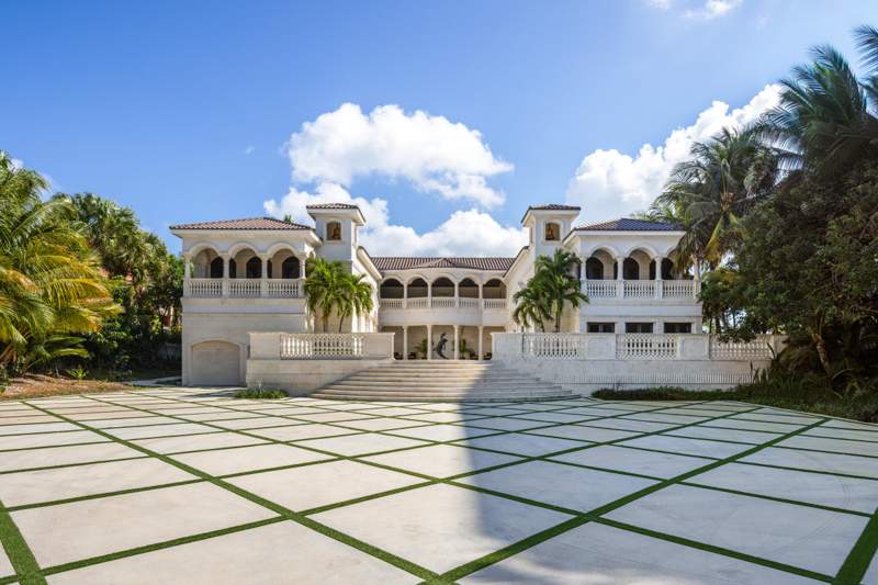 6 bedroom Single Family Residence at 1075 Hillsboro Mile, Hillsboro Mile, Hillsboro Beach — photo 3