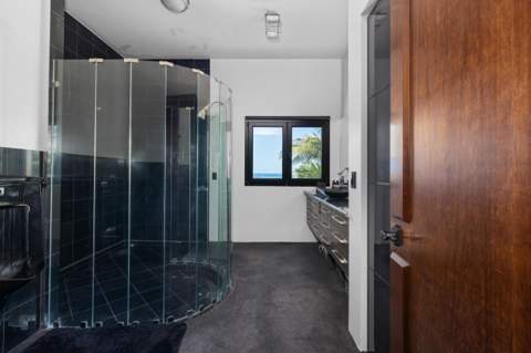 1075 Hillsboro Mile, Hillsboro Beach FL - photo 19 of 37