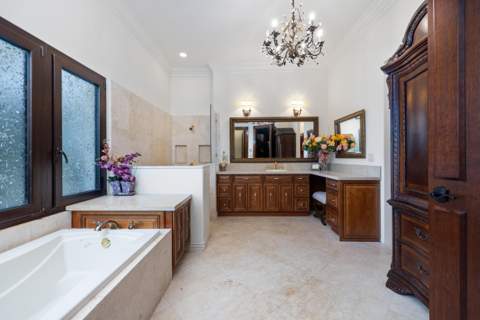 1075 Hillsboro Mile, Hillsboro Beach FL - photo 18 of 37