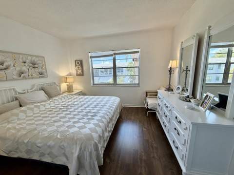 2551 W Golf Boulevard #204, Pompano Beach FL - photo 15 of 38