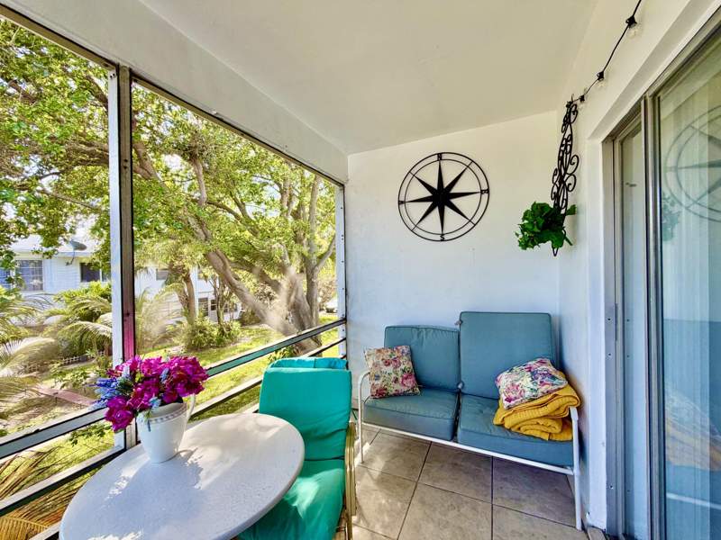 2 bedroom Condominium at 2551 W Golf Boulevard #204, Fairview IV Condo, Pompano Beach — photo 5