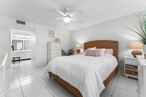 10 Via De Casas Sur #104, Boynton Beach FL - photo 12 of 39