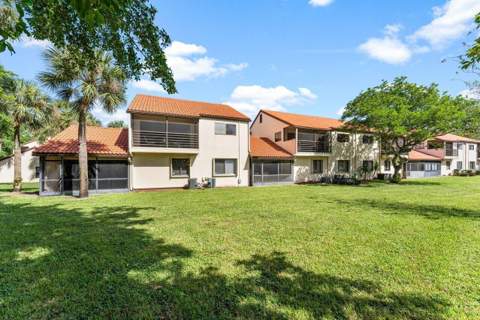 10 Via De Casas Sur #104, Boynton Beach FL - photo 24 of 39