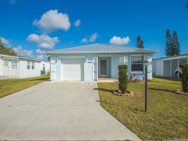 2 bedroom Single Family Residence at 14464 Isla Flores Avenue, Spanish Lakes Fairways, Fort Pierce — photo 2