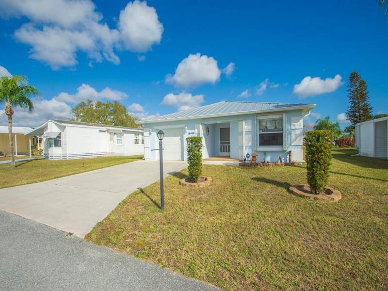 2 bedroom Single Family Residence at 14464 Isla Flores Avenue, Spanish Lakes Fairways, Fort Pierce — photo 4