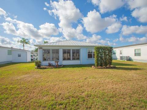 14464 Isla Flores Avenue, Fort Pierce FL - photo 6 of 41