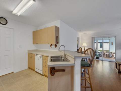 14464 Isla Flores Avenue, Fort Pierce FL - photo 11 of 41