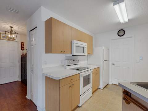 14464 Isla Flores Avenue, Fort Pierce FL - photo 12 of 41