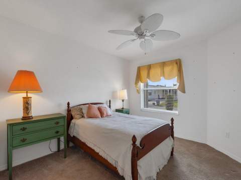 14464 Isla Flores Avenue, Fort Pierce FL - photo 21 of 41