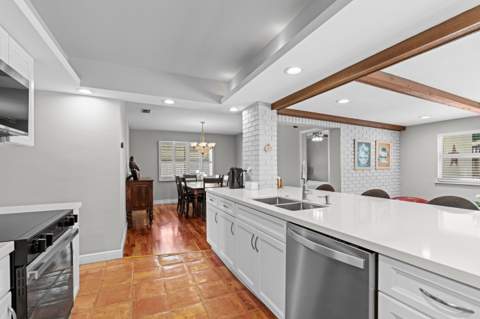 200 SW 5th Street, Boca Raton FL - photo 11 of 31