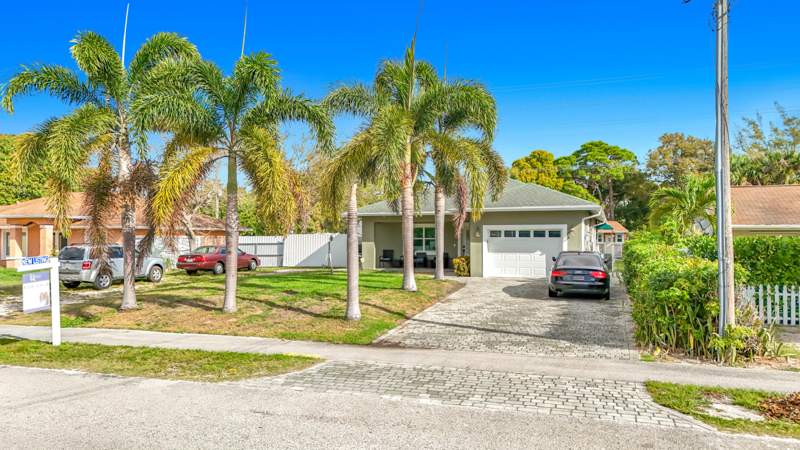 3 bedroom Single Family Residence at 2643 Kentucky Street, Palm Acres Estates Add, West Palm Beach — photo 3