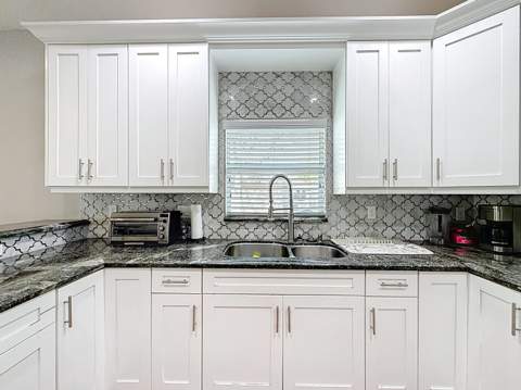 2643 Kentucky Street, West Palm Beach FL - photo 14 of 35