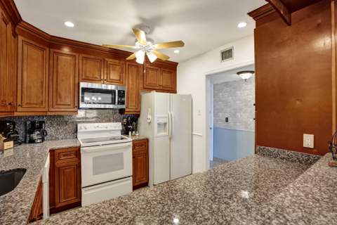4770 NW 21st Street #306, Lauderhill FL - photo 11 of 37