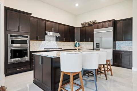 9132 Balsamo Drive, Palm Beach Gardens FL - photo 10 of 35