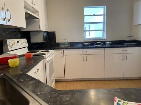 4629 Poinciana Street #Apt 409, Lauderdale-By-The-Sea FL - photo 16 of 35