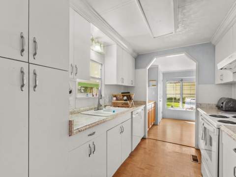 68 W Caribbean, Port St. Lucie FL - photo 15 of 46