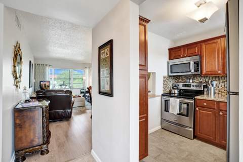 2901 E Sunrise Lakes Drive #305, Sunrise FL - photo 8 of 18