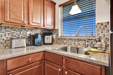 2901 E Sunrise Lakes Drive #305, Sunrise FL - photo 9 of 18